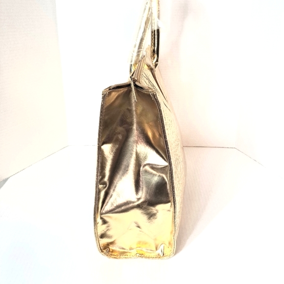 Gold Tote with Zipper Large - Picture 4 of 7